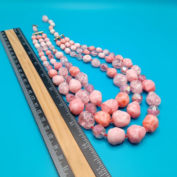 Vintage Western Germany Pink Bead Necklace, Red Seed Beads, Lucite Beads - Picture 10 of 10